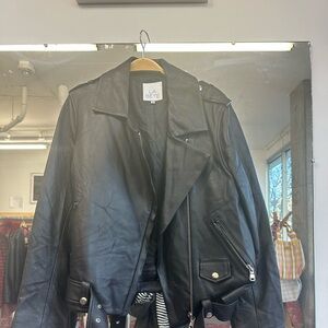 La bete Leather moto